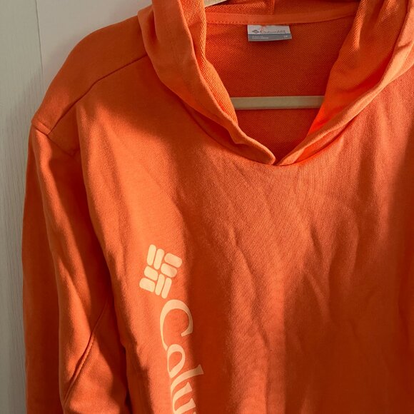 New W/Tags Columbia Women 1X Large Pullover Shirt. - Picture 2 of 14